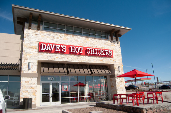 Mena Photography  - Dave's Hot Chicken - 001