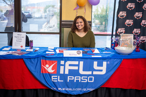 Mena Photography - Helping Hands - El Paso Photographer - 09